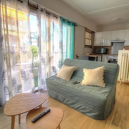 Cosy 2 Pieces A 5 Min A Pied De La * Antibes